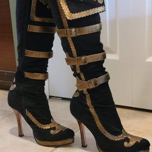 Gorgeous Black and Gold stiletto heel Pirate Boots!